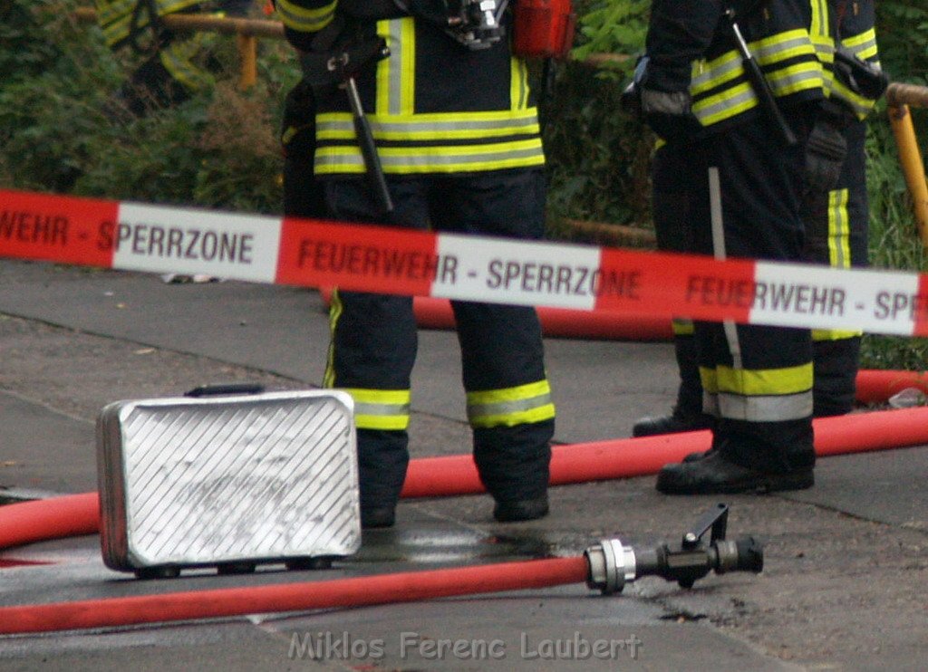 Brand Koeln Muelheim Berlinerstr Tiefgarage oder Keller   P16.JPG